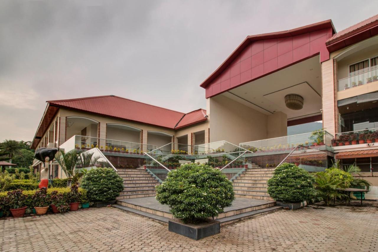 Oyo 3575 The Wave International Otel Jamshedpur Dış mekan fotoğraf
