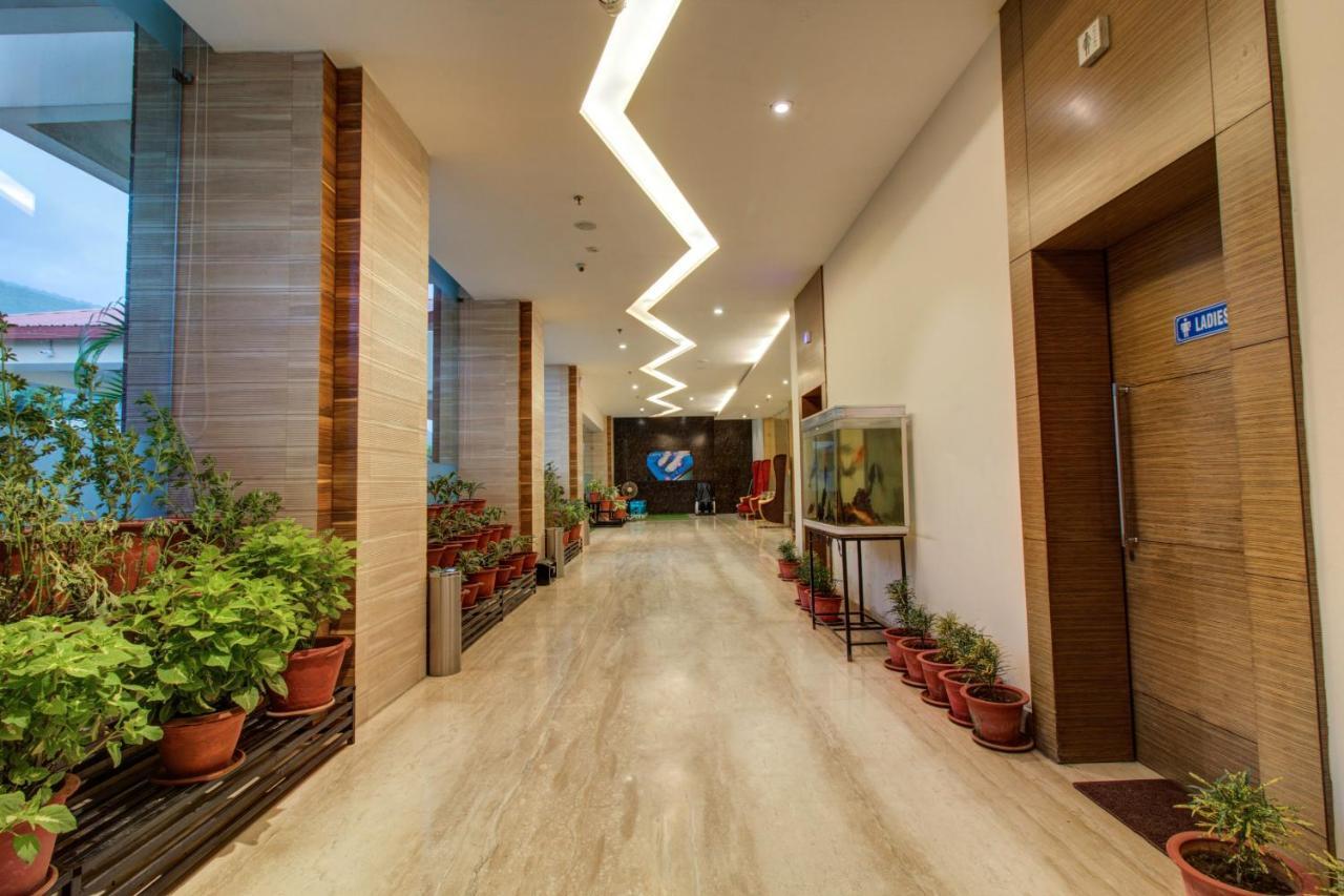 Oyo 3575 The Wave International Otel Jamshedpur Dış mekan fotoğraf