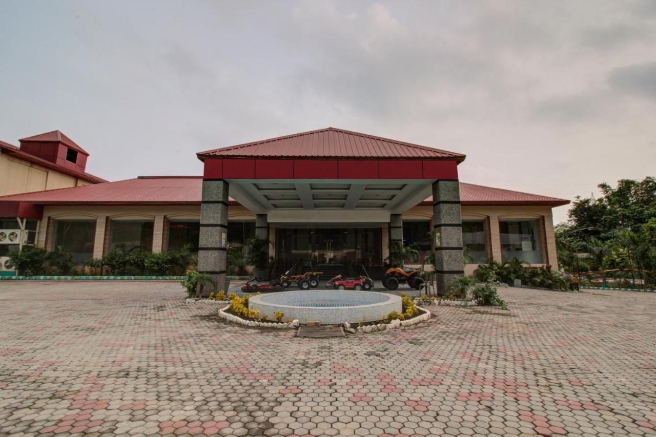 Oyo 3575 The Wave International Otel Jamshedpur Dış mekan fotoğraf