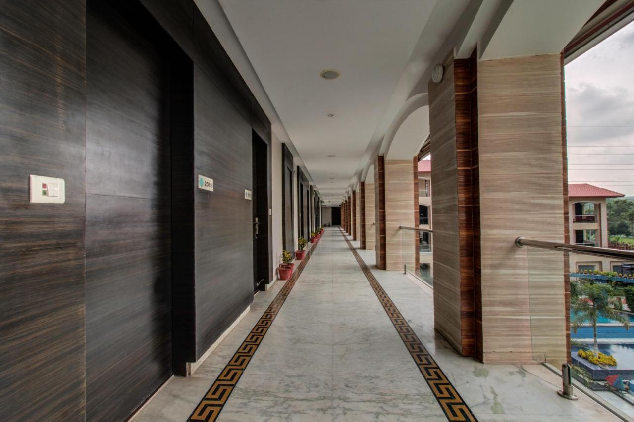Oyo 3575 The Wave International Otel Jamshedpur Dış mekan fotoğraf